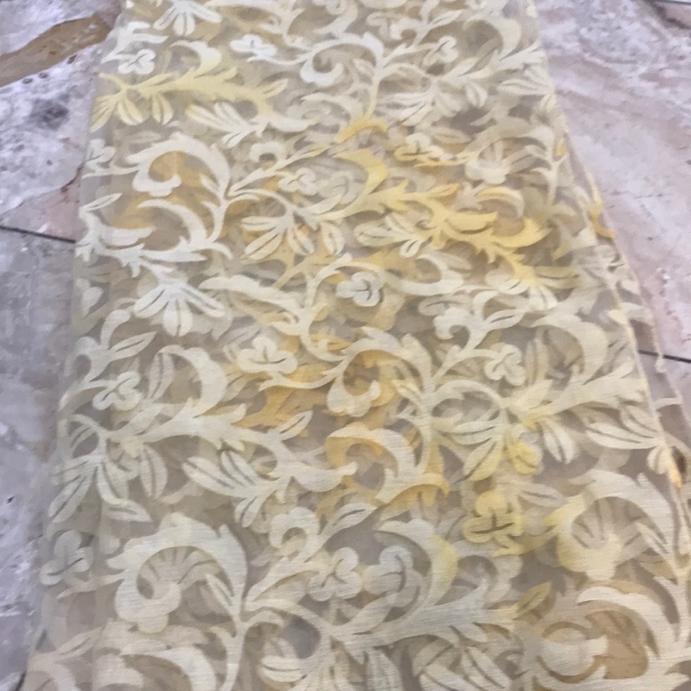 Yellow and gold printed silk scarf or shawl. - Picture 2 of 3